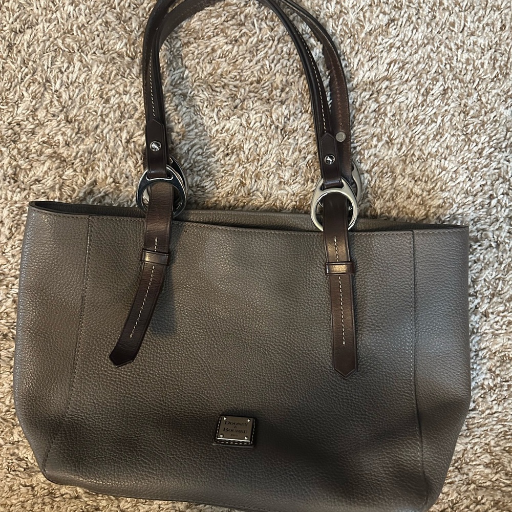 Dooney & Bourke purse